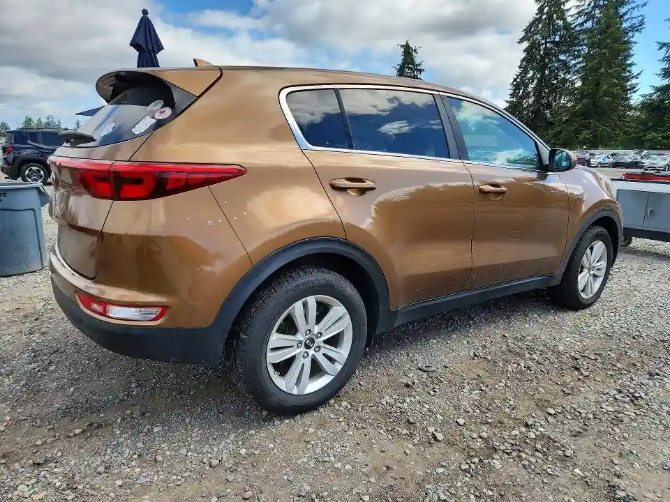 KNDPMCAC5H7120909 2017 KIA SPORTAGE-2