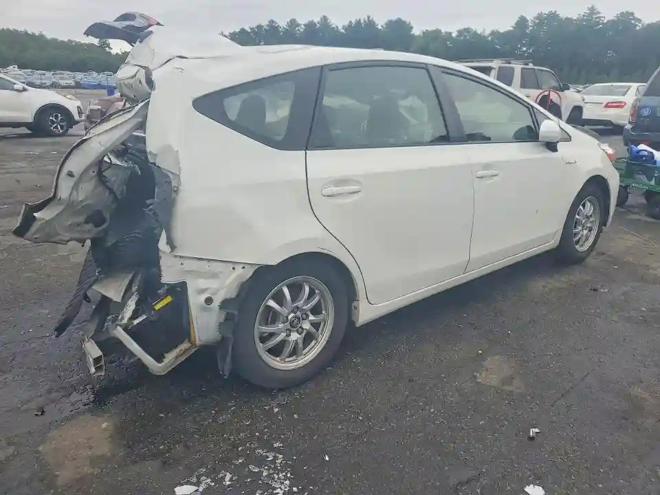 JTDZN3EU8GJ045990 2016 TOYOTA PRIUS-2