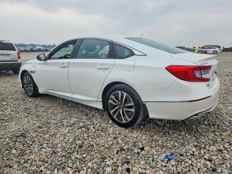1HGCV3F48JA015689 2018 HONDA ACCORD-1