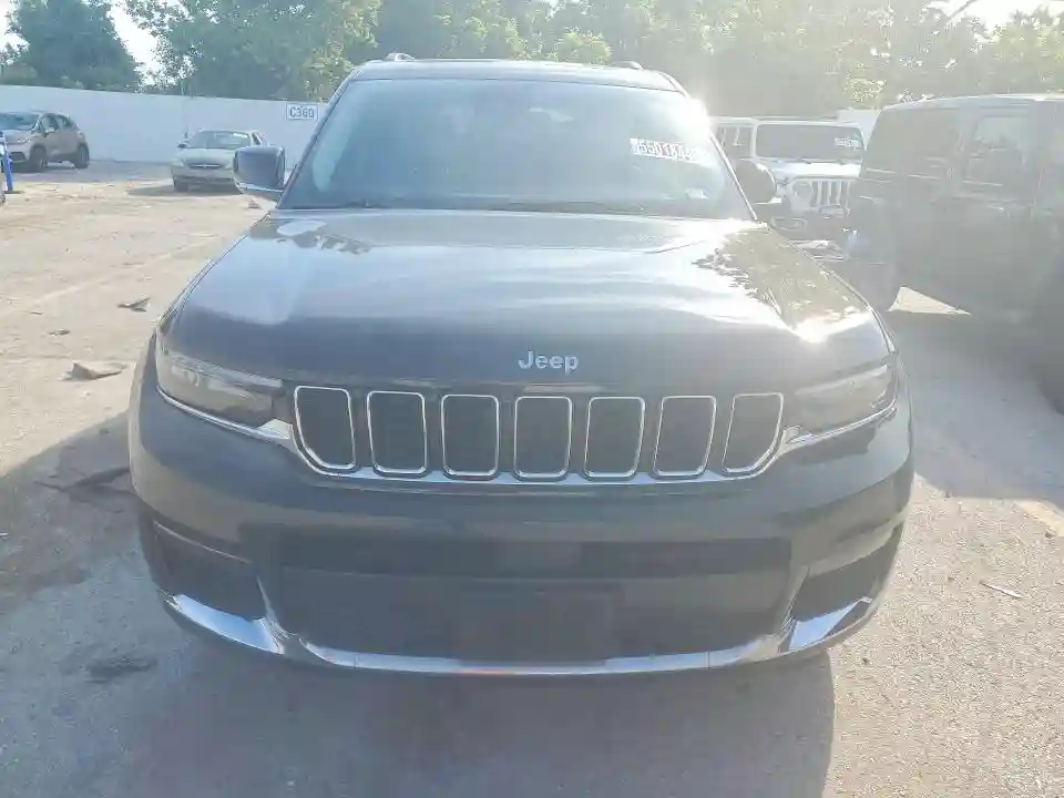 1C4RJKBG7P8782335 2023 JEEP CHEROKEE-4
