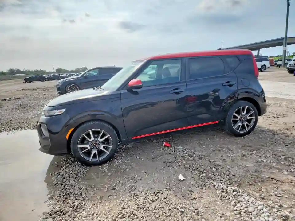 KNDJ63AU9L7106724 2020 KIA SOUL-0