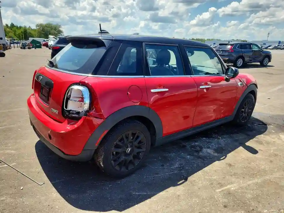 WMWXU7C00M2N01548 2021 MINI COOPER-2