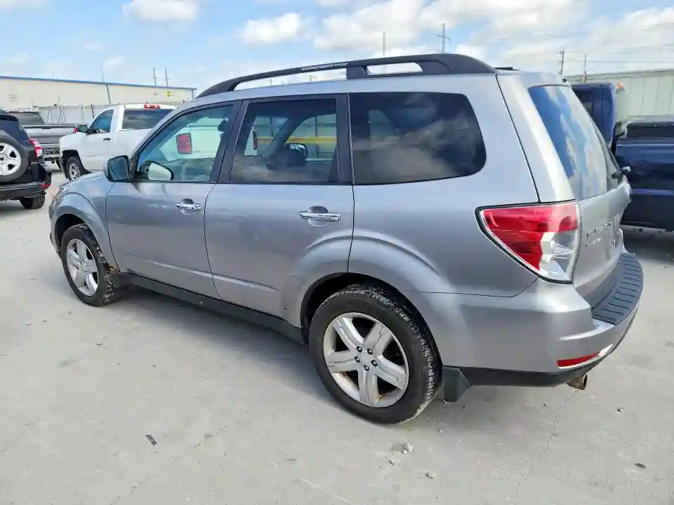 JF2SH6DC2AH901030 2010 SUBARU FORESTER-1