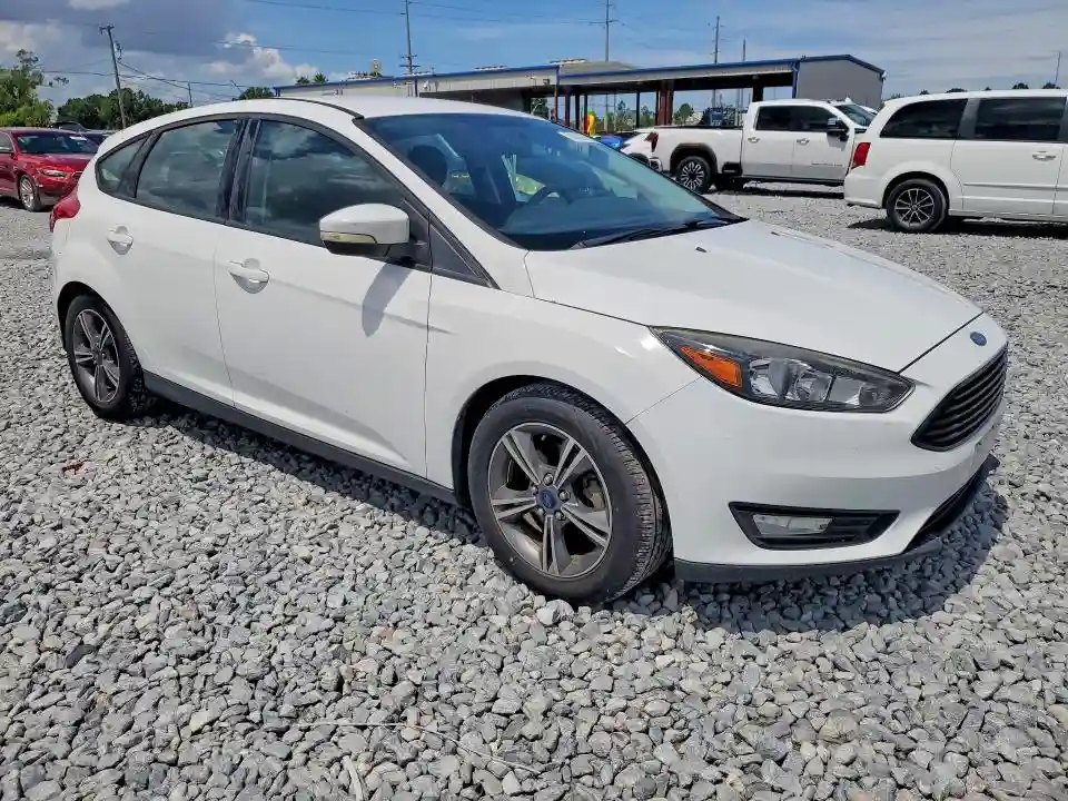1FADP3KE9GL211302 2016 FORD FOCUS-3
