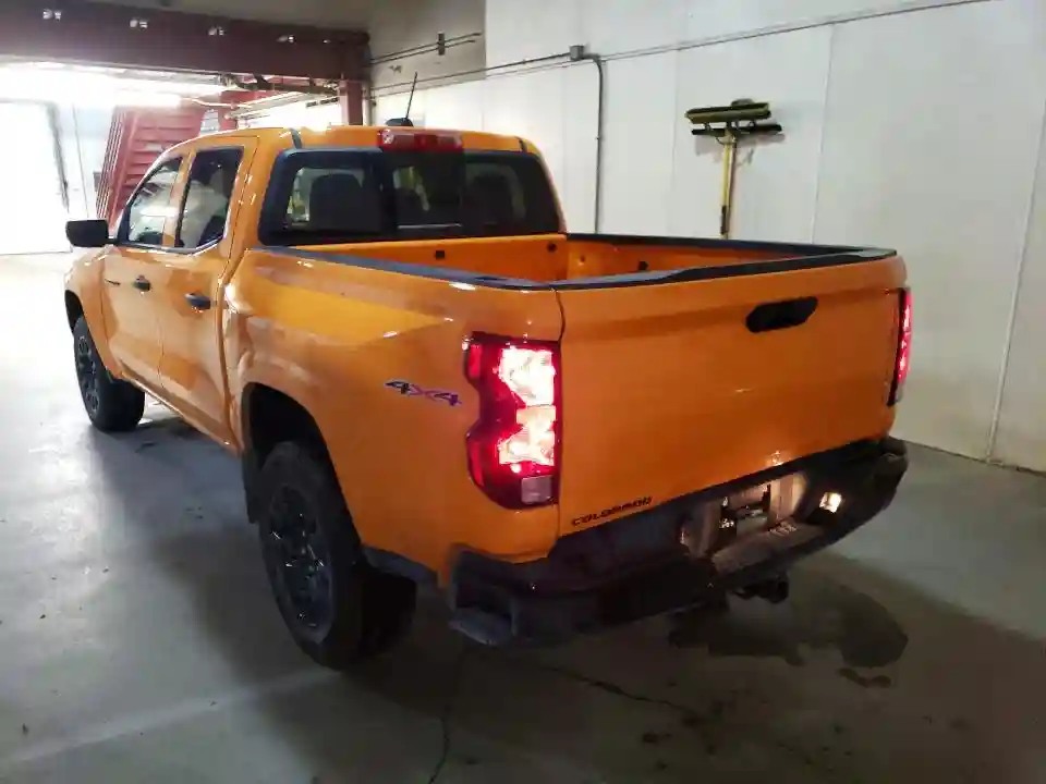 1GCPTBEKXS1215345 2025 CHEVROLET COLORADO-1