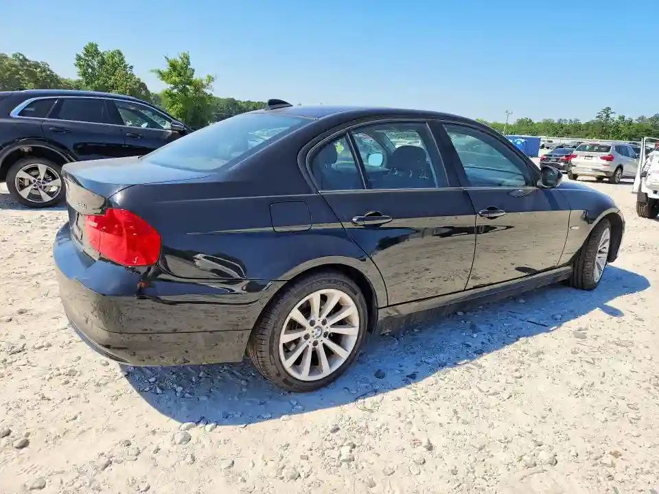 WBAPH7C50BE678936 2011 BMW 3 SERIES-2