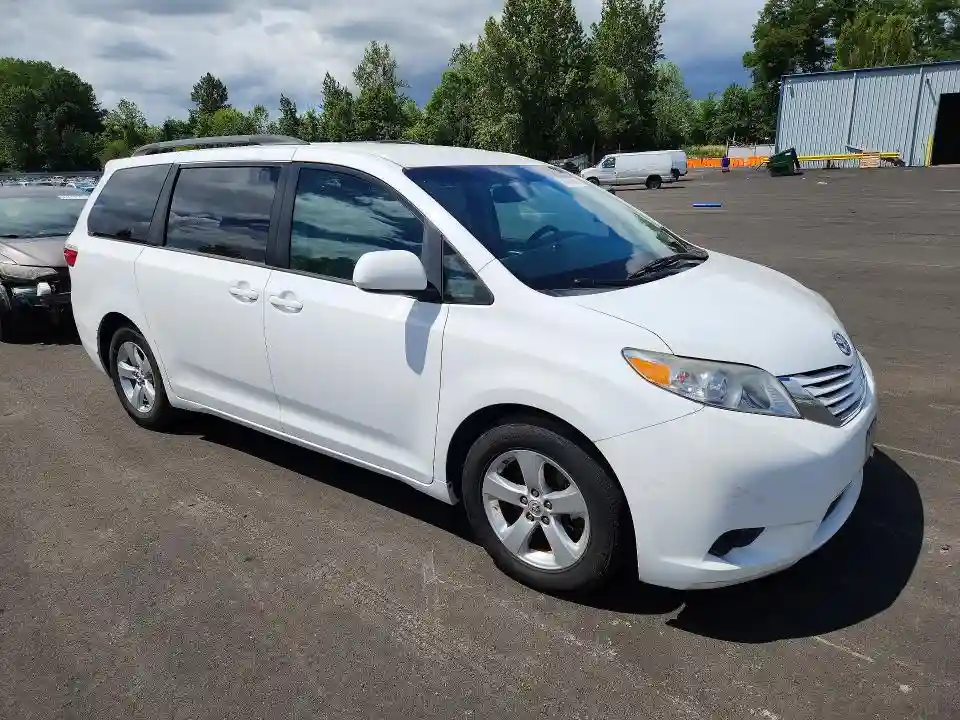 5TDKK3DC3FS619545 2015 TOYOTA ALL MODELS-3
