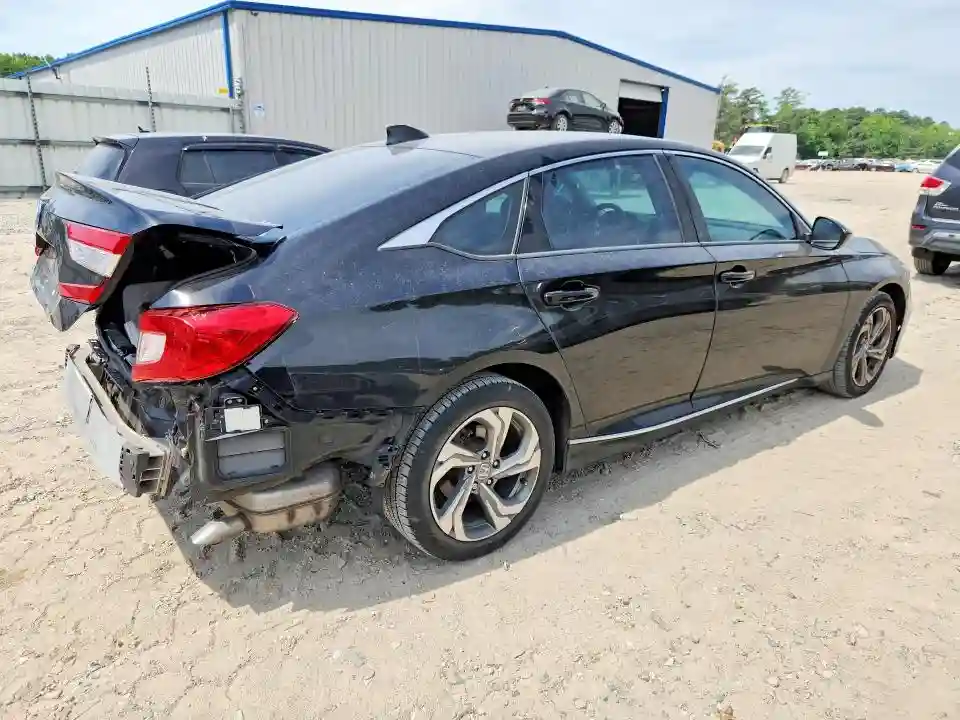 1HGCV1F43JA181803 2018 HONDA ACCORD-2