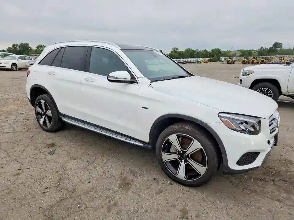 WDC0G5EB6KF514917 2019 MERCEDES-BENZ GLC-CLASS-3
