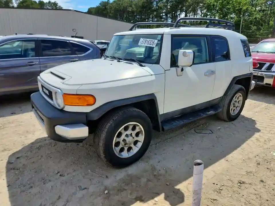 JTEBU4BF3DK163303 2013 TOYOTA FJ CRUISER-0