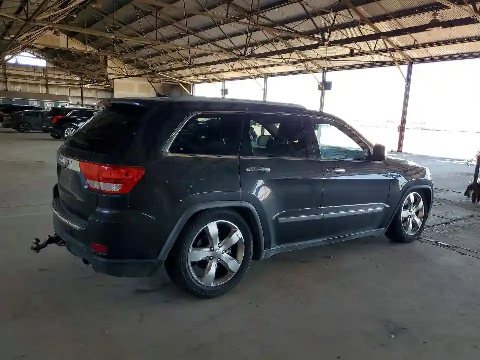 1J4RR6GT3BC606341 2011 JEEP GRAND CHEROKEE-2