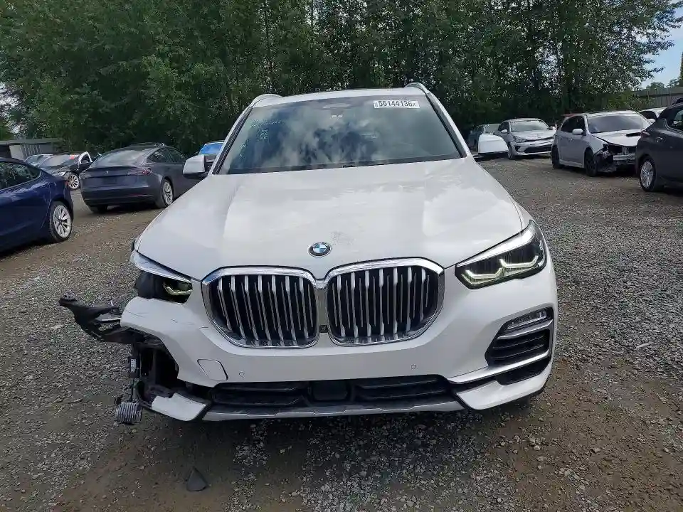 5UXCR6C56KLL03135 2019 BMW X5-4
