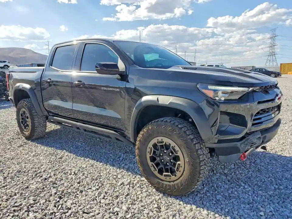 1GCPTFEK9S1237344 2025 CHEVROLET COLORADO-3