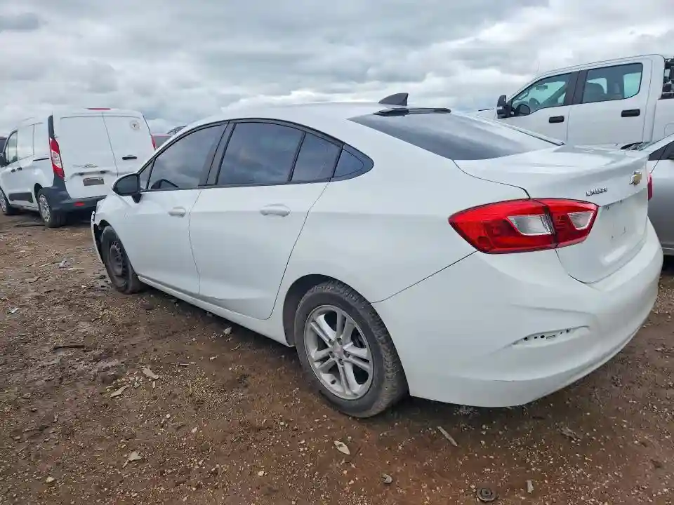 1G1BC5SM8J7194078 2018 CHEVROLET CRUZE-1