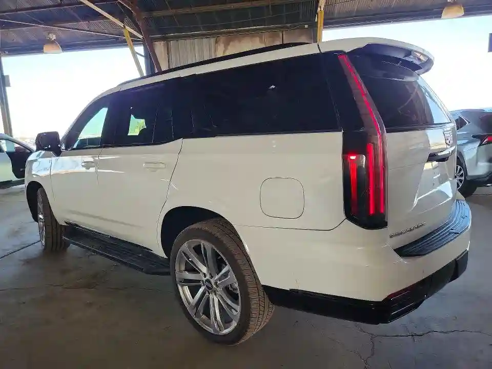 1GYS9FRL5SR331048 2025 CADILLAC ESCALADE-1
