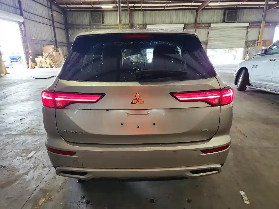 JA4J4VA87RZ059737 2024 MITSUBISHI OUTLANDER-5