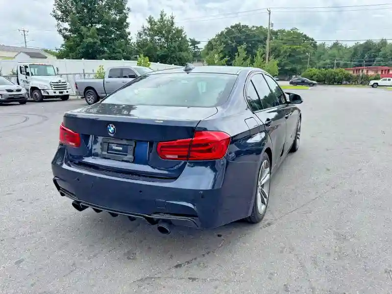 WBA8E3G5XGNT77727 2016 BMW 3 SERIES-2