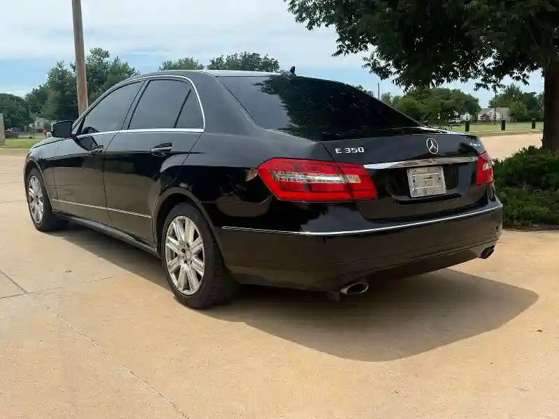 WDDHF8JB4DA661181 2013 MERCEDES-BENZ E-CLASS-2