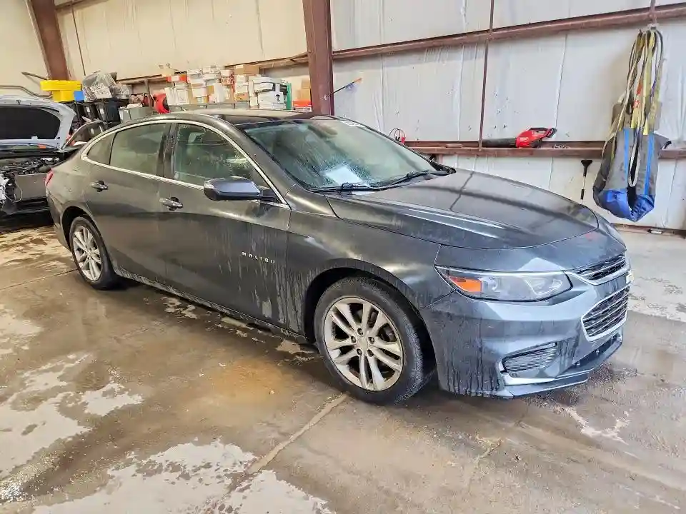 1G1ZE5ST6HF104877 2017 CHEVROLET MALIBU-3