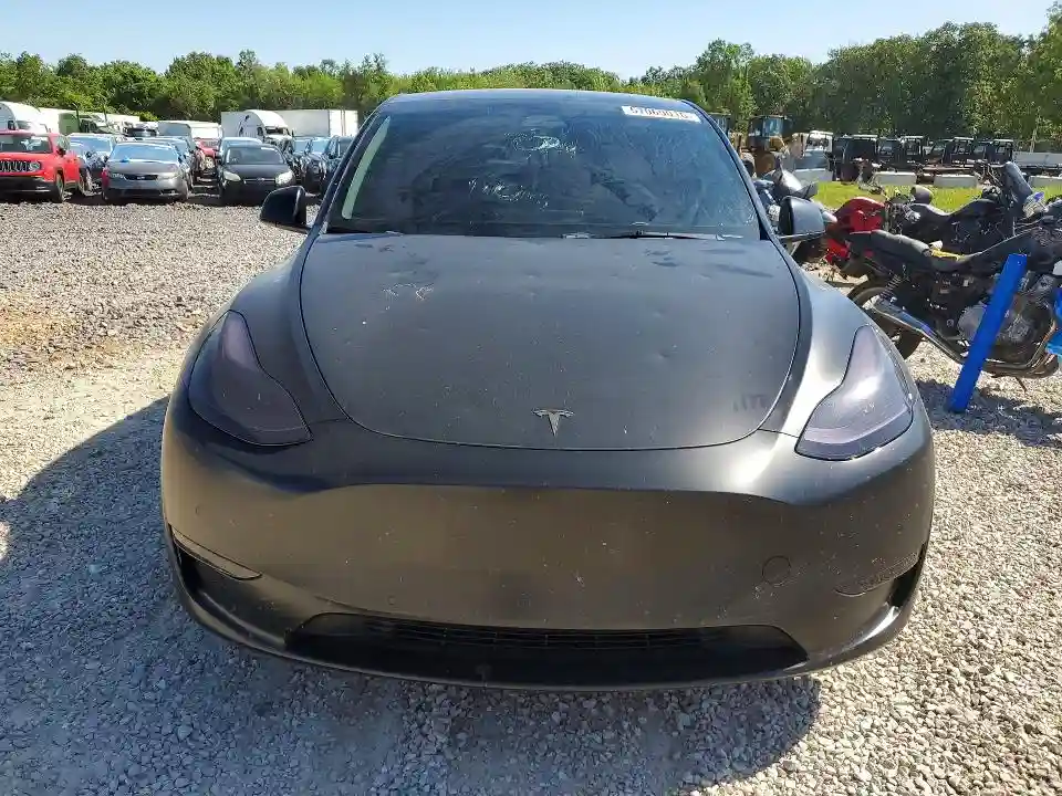 5YJYGDEF8MF299585 2021 TESLA MODEL Y-4