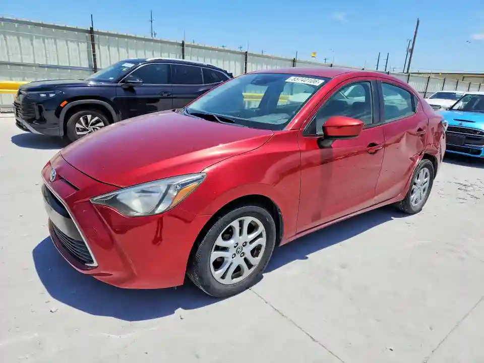 3MYDLBYV3JY323309 2018 TOYOTA YARIS-0
