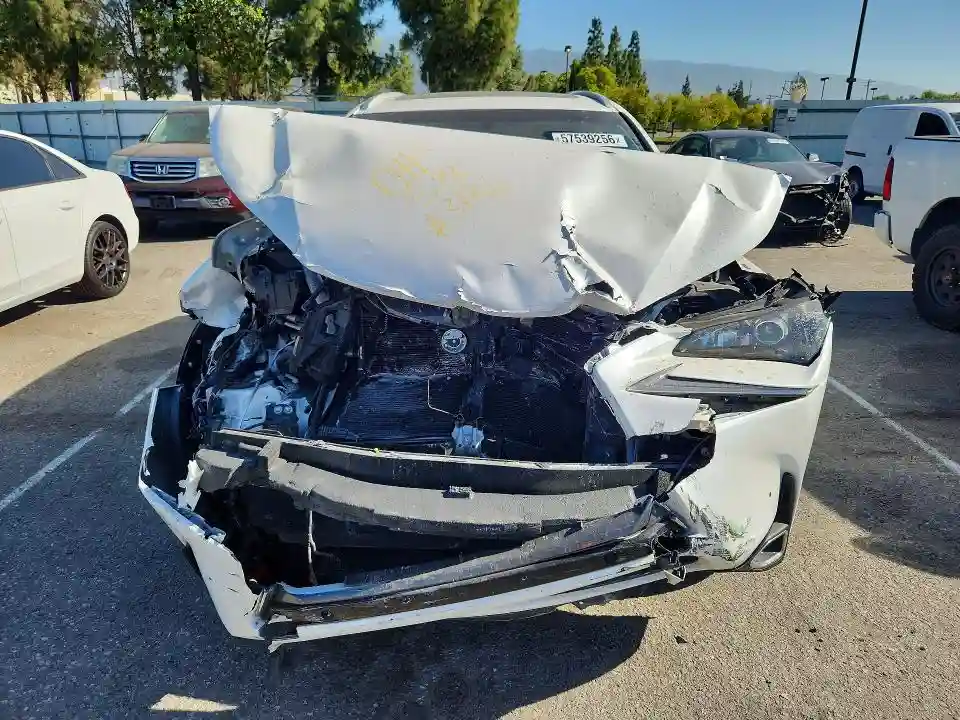 JTJYARBZ5H2063186 2017 LEXUS NX-4