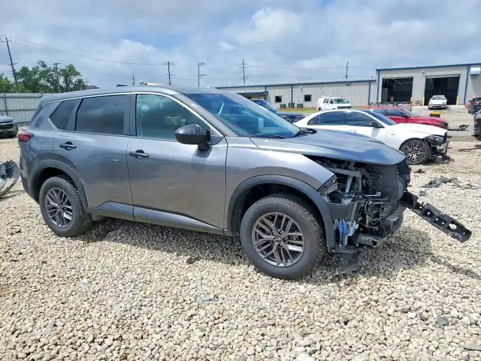 5N1BT3AB6PC856537 2023 NISSAN ROGUE-3