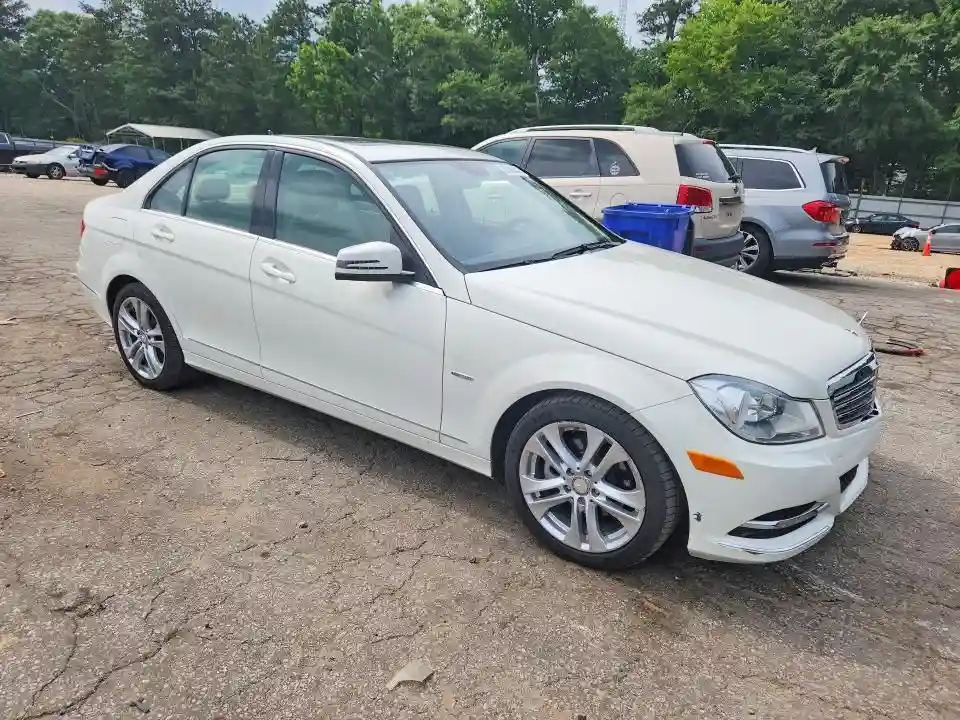 WDDGF4HBXCA602855 2012 MERCEDES-BENZ C-CLASS-3