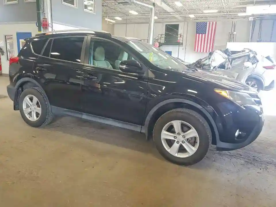 2T3RFREV7EW200116 2014 TOYOTA RAV4-3