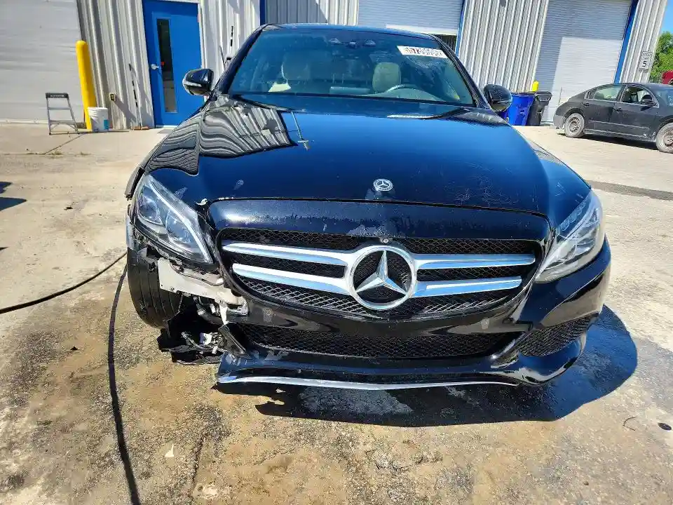 55SWF4KB8JU258069 2018 MERCEDES-BENZ C-CLASS-4
