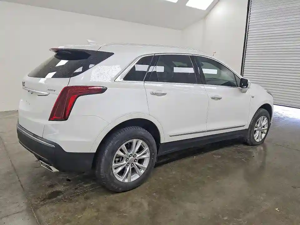1GYKNAR48RZ740100 2024 CADILLAC XT5-2