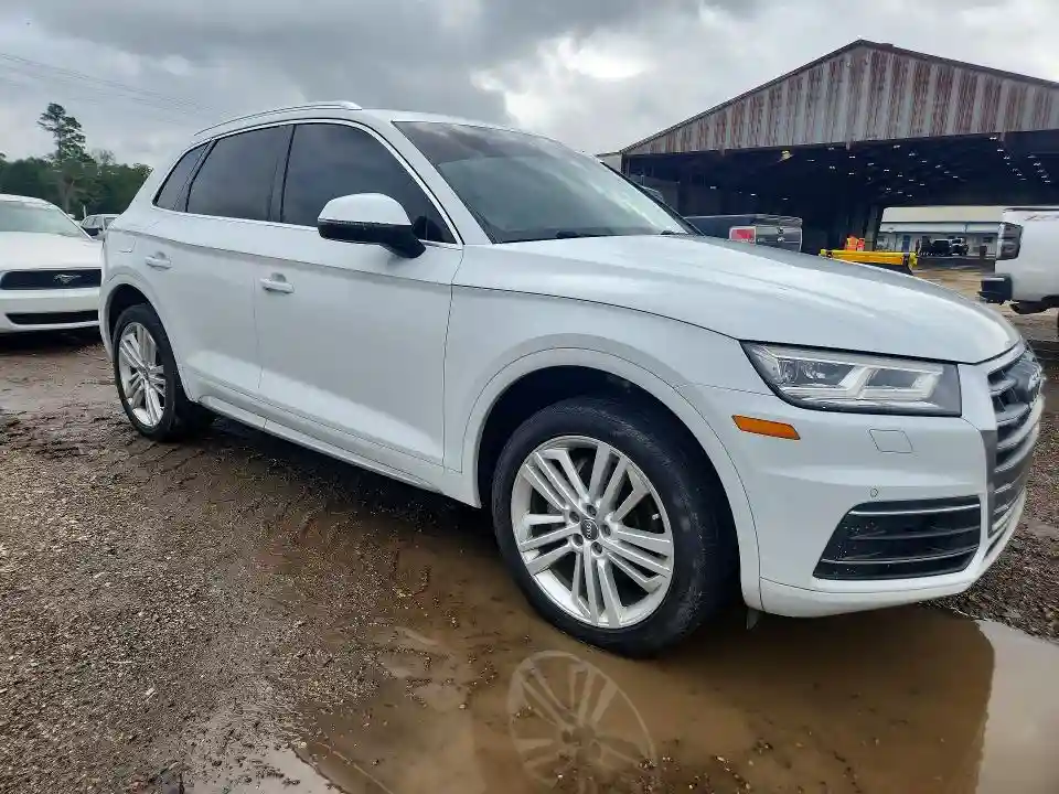 WA1BNAFY7L2001663 2020 AUDI Q5-3