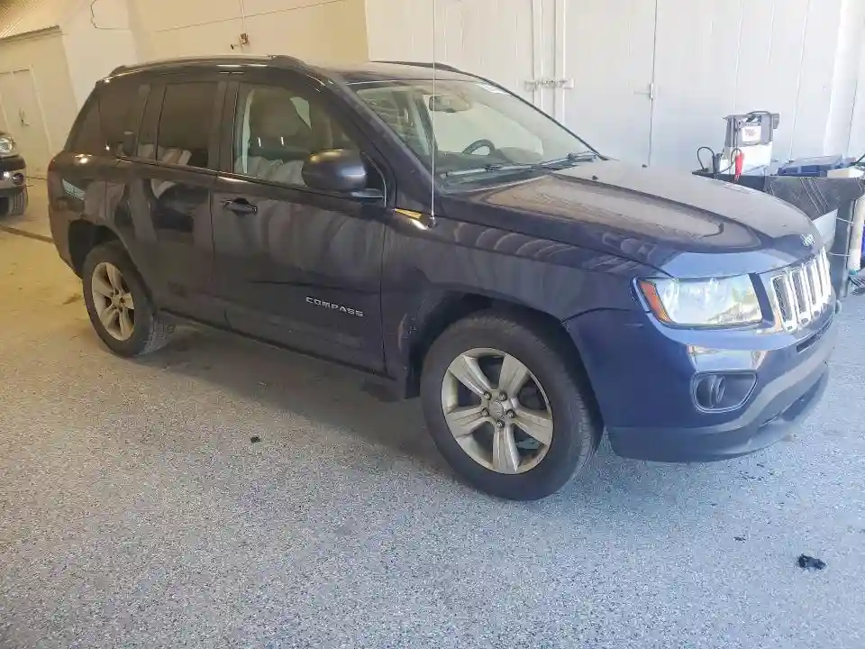1C4NJDBB4HD106853 2017 JEEP COMPASS-3