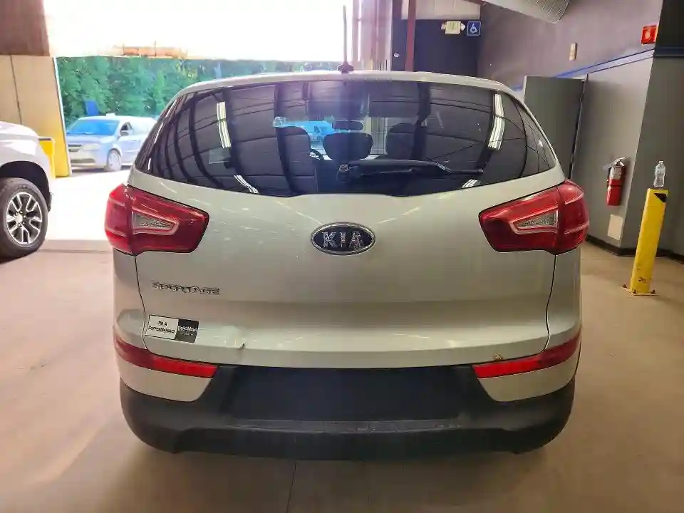 KNDPBCA2XB7095395 2011 KIA SPORTAGE-5