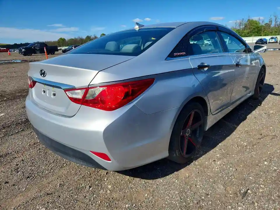 5NPEB4AC6EH820531 2014 HYUNDAI SONATA-2