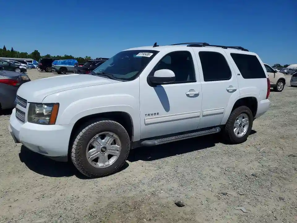1GNSKBE08BR100750 2011 CHEVROLET TAHOE-0
