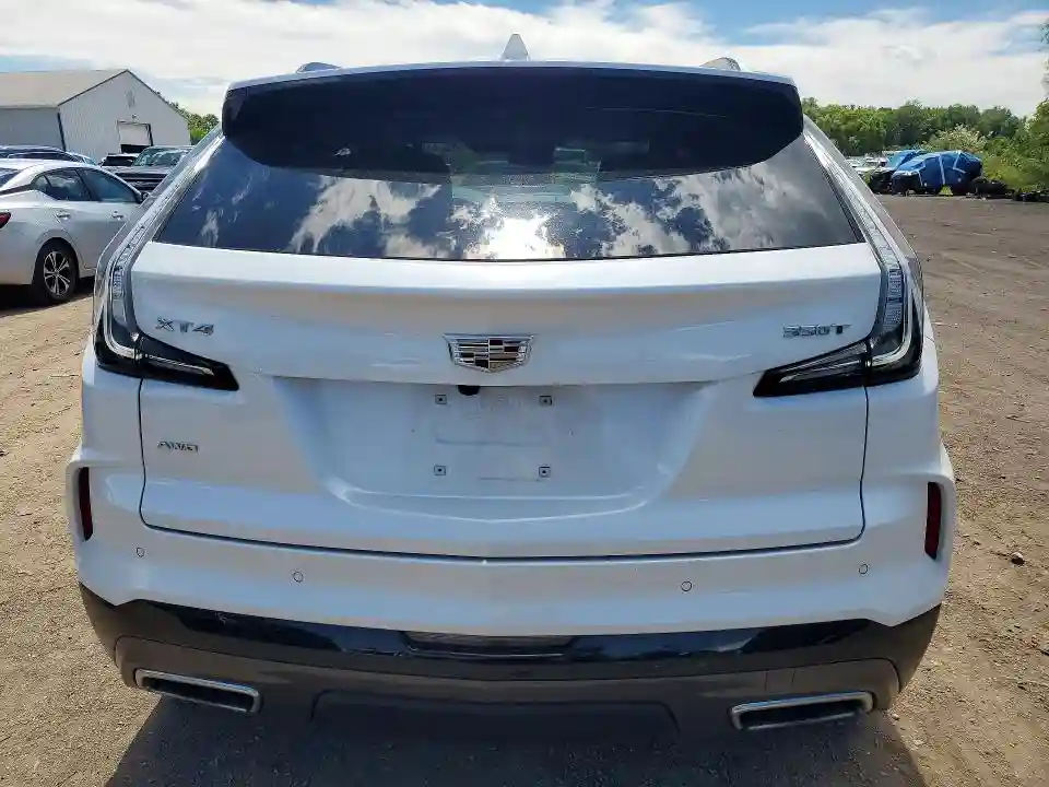 1GYFZFR47RF100299 2024 CADILLAC XT4-5