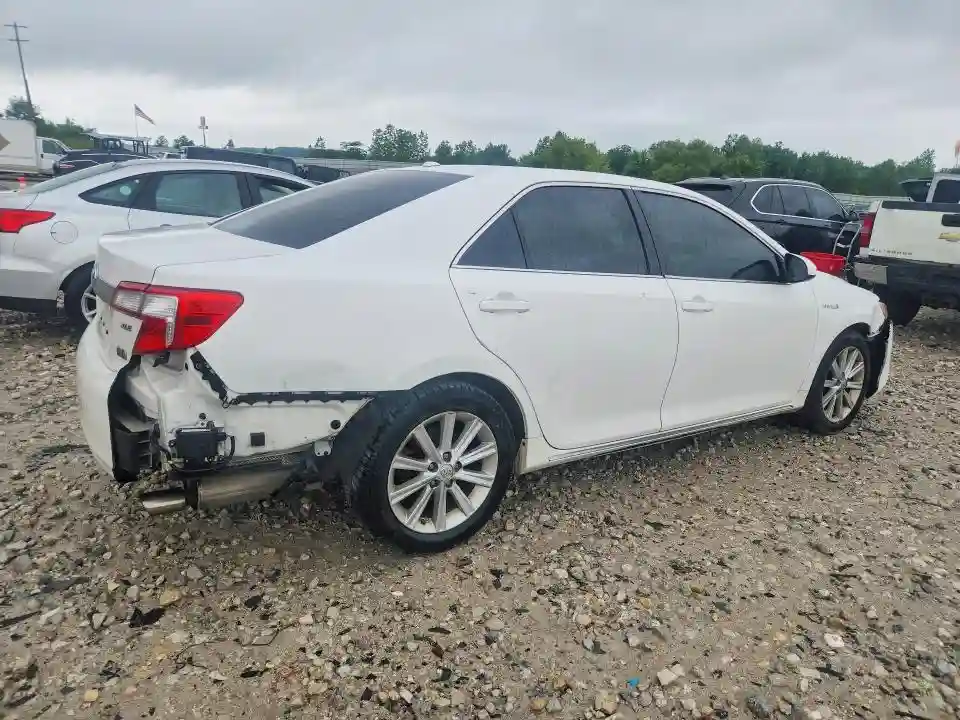 4T1BD1FK7EU131689 2014 TOYOTA CAMRY SOLA-2