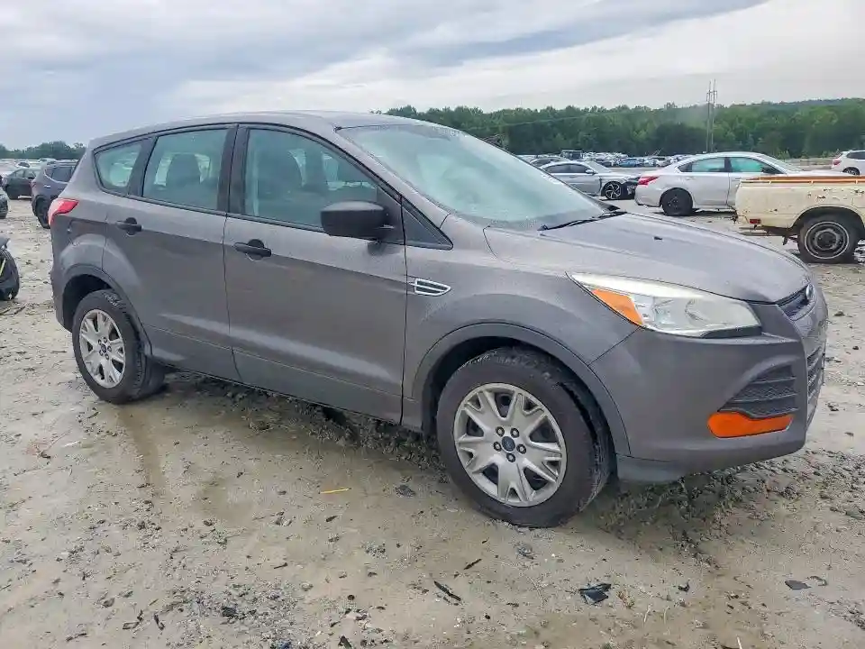 1FMCU0F70DUB12104 2013 FORD ESCAPE-3