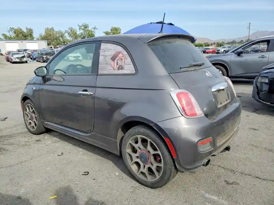 3C3CFFBR2FT623596 2015 FIAT 500-1