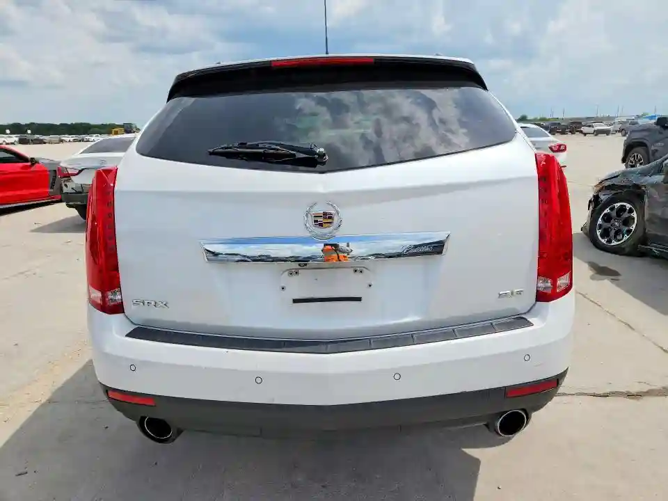 3GYFNBE3XGS513070 2016 CADILLAC SRX-5