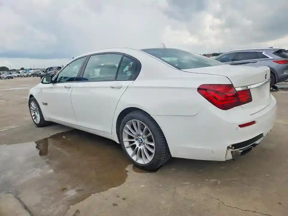 WBAYE8C53ED780597 2014 BMW 7 SERIES-1