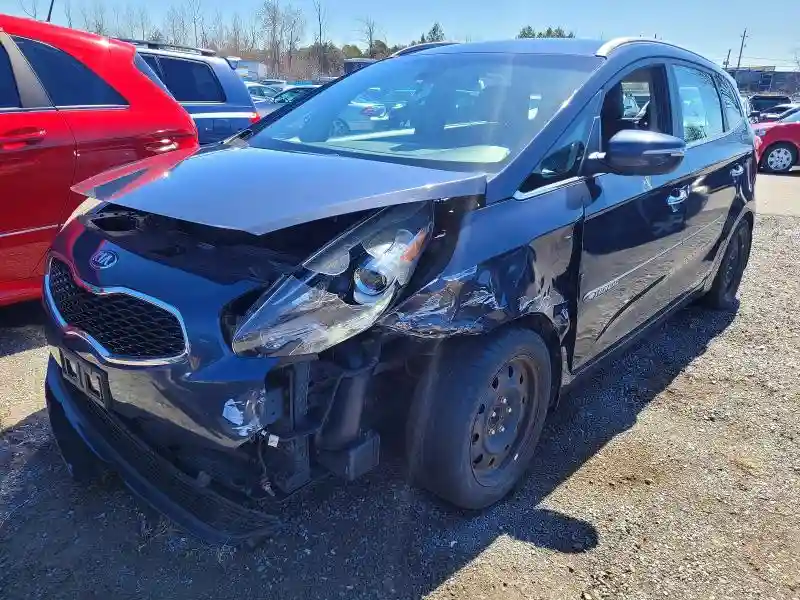 KNAHU8A37E7035306 2014 KIA RONDO-1