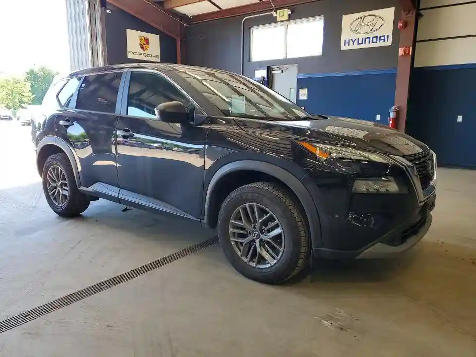 5N1BT3AB7PC861648 2023 NISSAN ROGUE-3