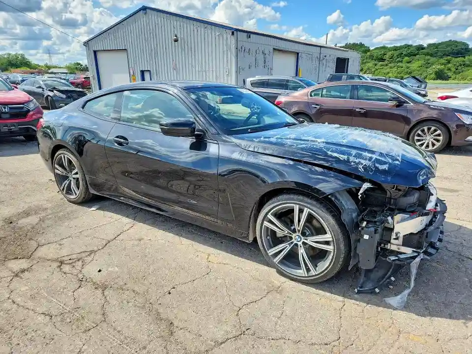 WBA73AP08NCJ27177 2022 BMW 4 SERIES-3