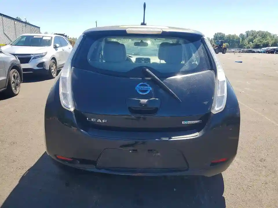 JN1AZ0CP5BT000616 2011 NISSAN LEAF-5