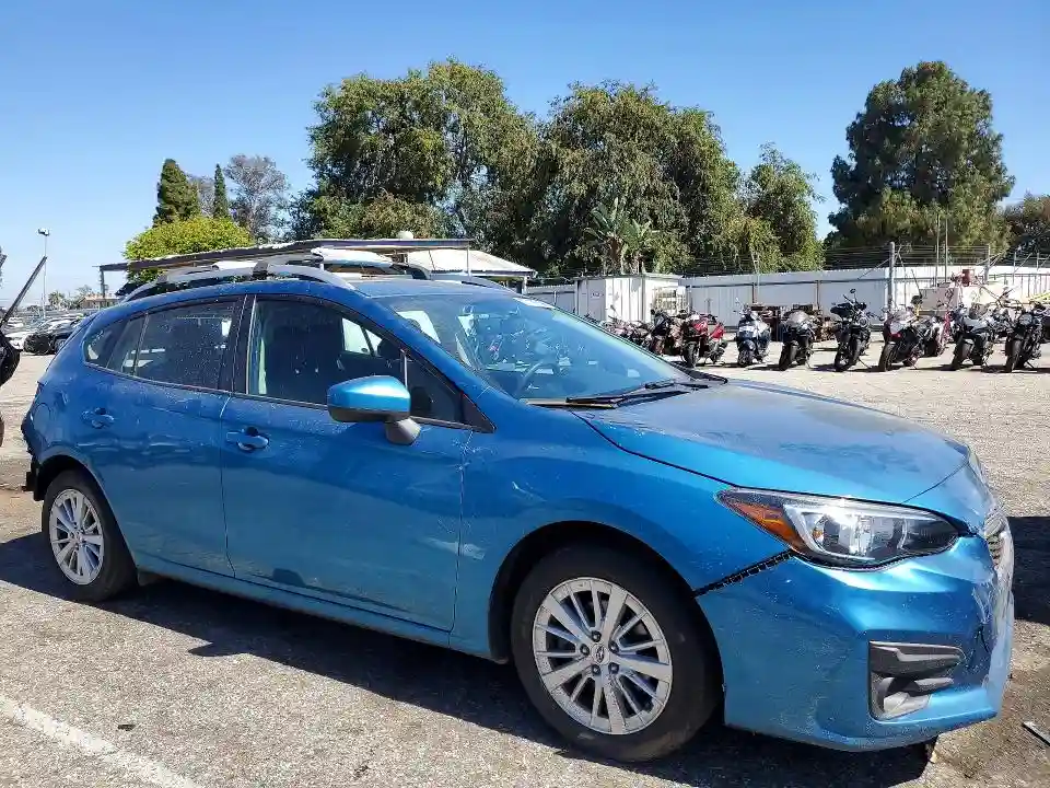 4S3GTAD62H3748642 2017 SUBARU IMPREZA-3
