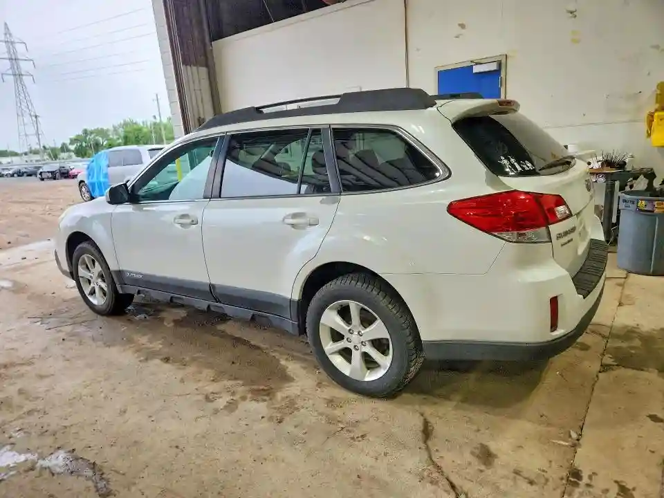 4S4BRBGC1D3299993 2013 SUBARU LEGACY-1