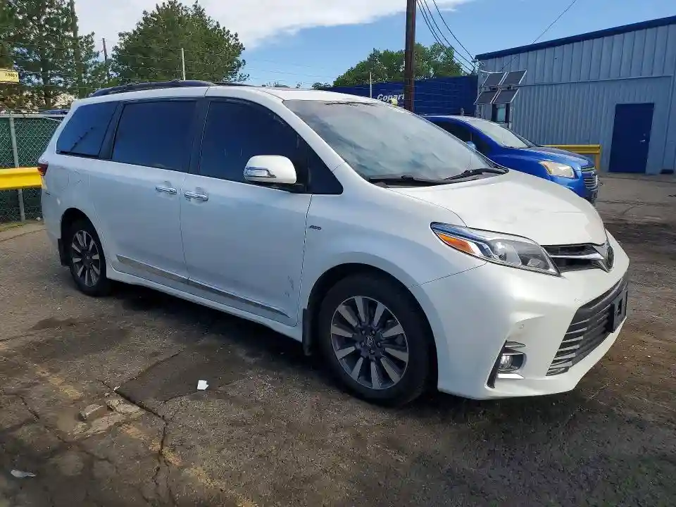 5TDDZ3DC2KS218681 2019 TOYOTA SIENNA-3