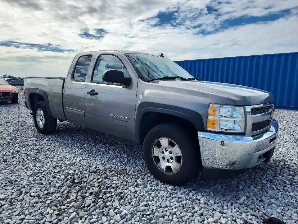 1GCRKSE75DZ237944 2013 CHEVROLET SILVERADO-3